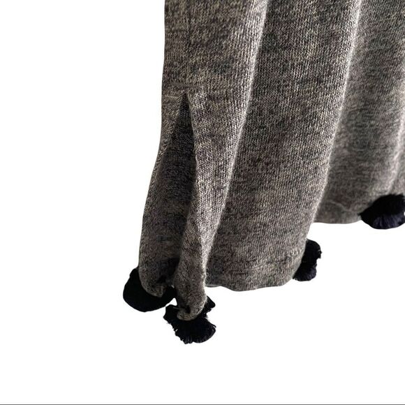 J. CREW Linen Sleeveless Tank Top Pom Poms Grey Black XS - Picture 7 of 8